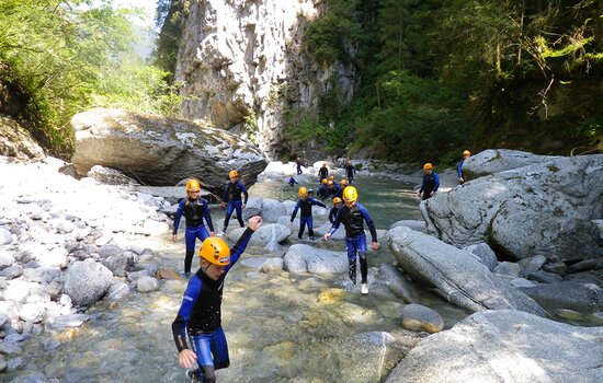 Testerhof-Gäste beim Canyoning